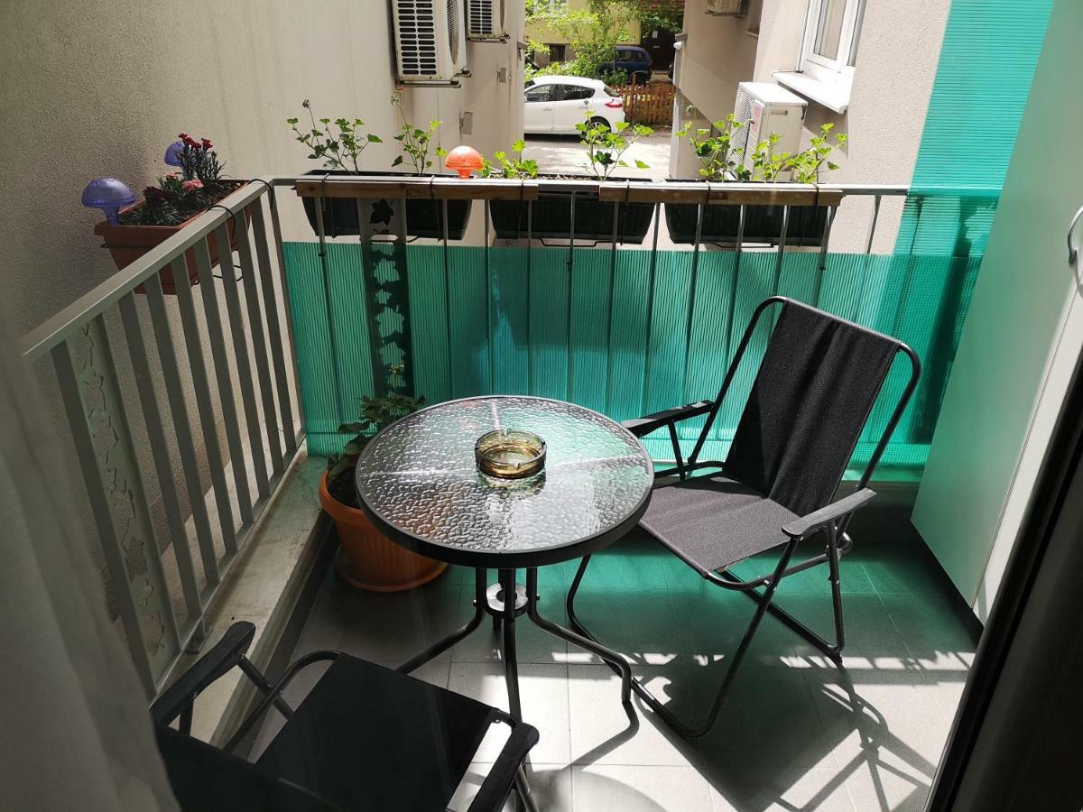 סראייבו Quiet Apartment In City Center, Free Private Parking מראה חיצוני תמונה